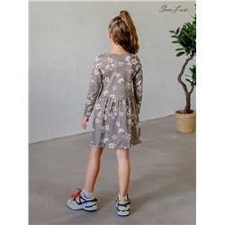 Платье Эля сакура на бежевом