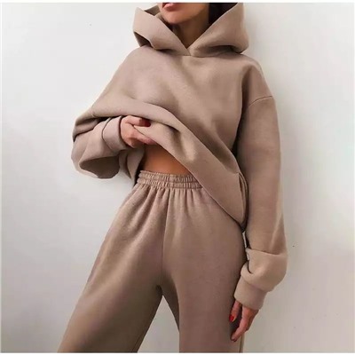 Спортивный костюм 894936