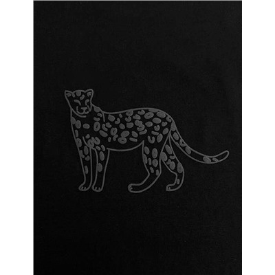 Футболка из премиального хлопка с авторским принтом