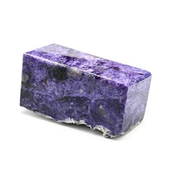 Минерал чароит 40*44*89мм. 385г.