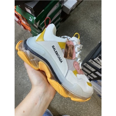 Balenciaga Triple S