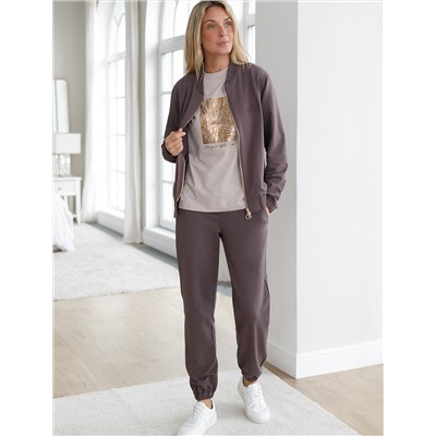 Бомбер среднего объема на молнии с карманами из эластичного футера двухнитки