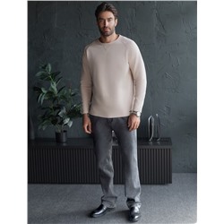 Джемпер базовый из мягкого фактурного трикотажа с круглым воротом