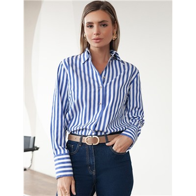 Блузка свободного силуэта с золотистыми пуговицами