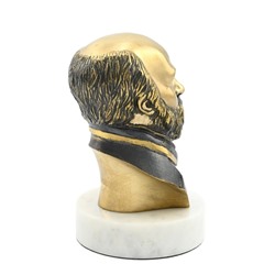 Пирогов Н.И. из бронзы на подставке из мрамора 65*65*83мм.