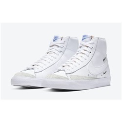 Nike Blazer Mid '77