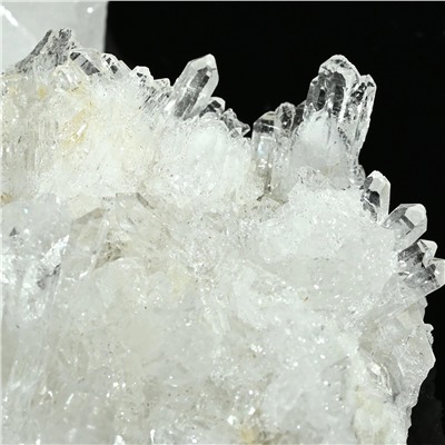 Кристаллы горного хрусталя 75*41*37мм, 140-159г