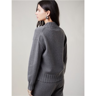 Джемпер из пряжи с кашемиром