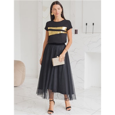 Нарядная футболка с золотистым принтом