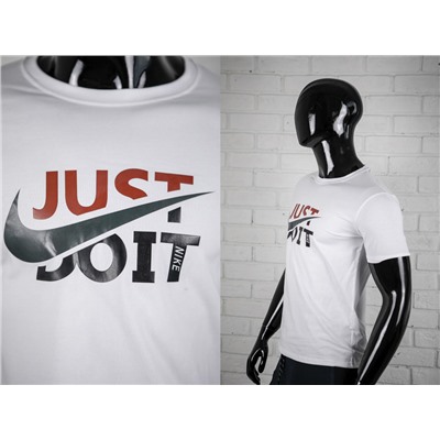 Футболка Nike белая мужская