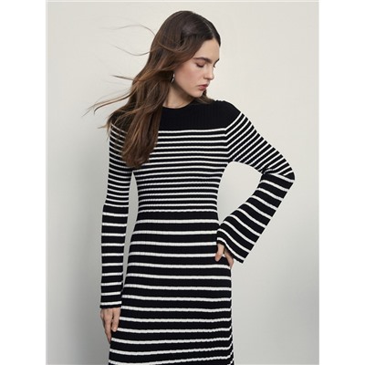 396471 ZARINA Платье