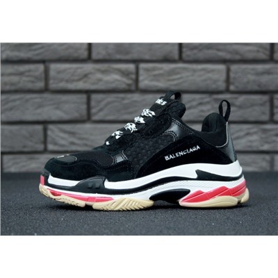 Кроссовки Balenciaga Triple S black/red/white
