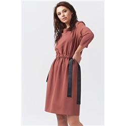 Платье повседневное прямое с кулиской на талии бледно-терракотовое