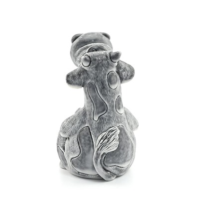 Фигурка из мрамолита "Корова сидит (шарж)" 55*48*80мм