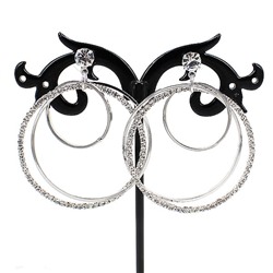 Серьги со стразовыми элементами «Swanky»