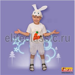 Зайчик с морковкой