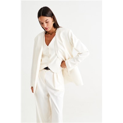 MUA 43-283-white, Брюки,  Жакет,  Жилет