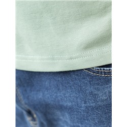 Футболка-поло из фактурного трикотажа