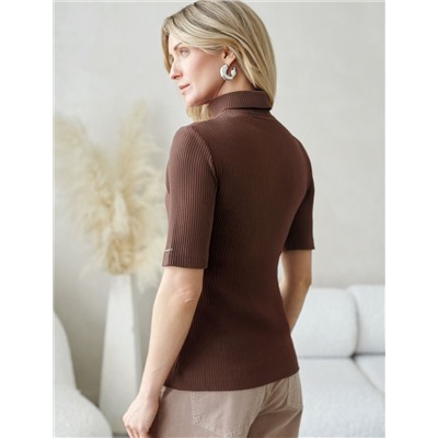 Водолазка из фактурного трикотажа в рубчик