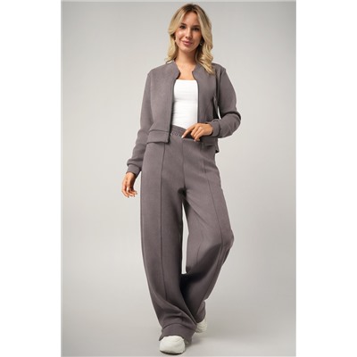 Женский брючный костюм из экозамши Happyfox