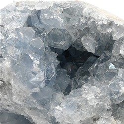 Друза целестина вес 583г, размер 82*65*60мм