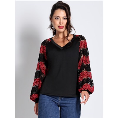 Блузка черная трикотажная с кружевными рукавами
