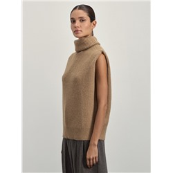 453665 ZARINA Жилет