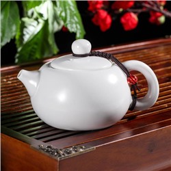 Набор для чайной церемонии керамический «Небо», 5 предметов: 4 пиалы 50 мл, чайник 200 мл, цвет белый