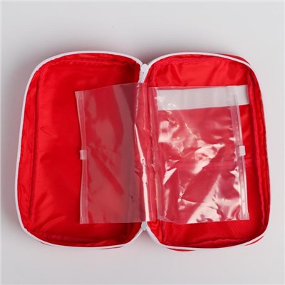 Аптечка дорожная First Aid, цвет красный