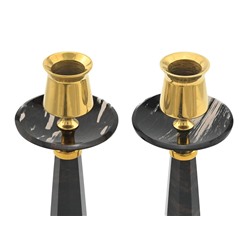 Пара подсвечников из обсидиана темно-коричневого 80*80*210мм.