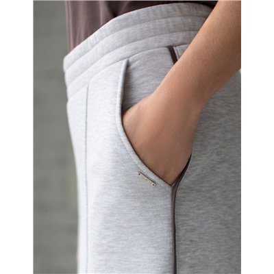 Теплые прямые брюки из эластичного футера трехнитки с начесом