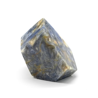 Камень кианит с гранями 50*39*35мм, 113г.