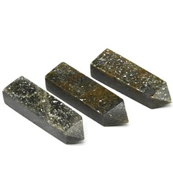 Кристалл из мусковита "Карандаш" 28*20*93мм, 117-122г