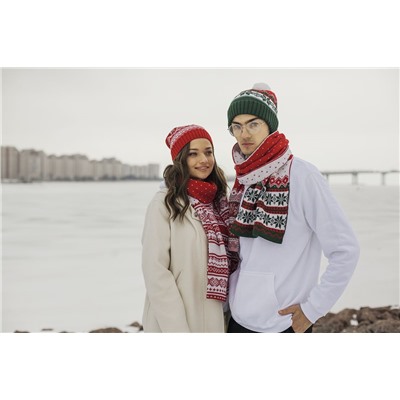 Шапка Happy View, красная с зеленым