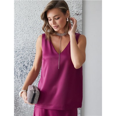 Элегантный топ с V вырезом из струящегося сатина