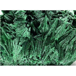 Малахит коллекционный образец 93*60*48мм, 323г