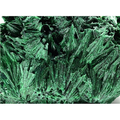 Малахит коллекционный образец 93*60*48мм, 323г