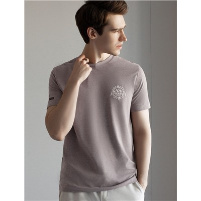 Футболка из премиального хлопка с авторским принтом