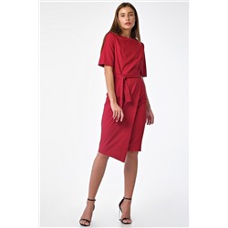 Платье повседневное асимметричное с коротким рукавом красное