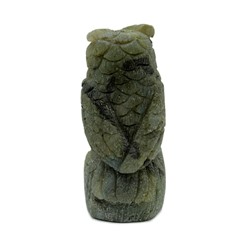 Сова из камня лабрадор