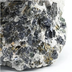 Кварц синатит с пиритом 215*110*125мм. 4178гр