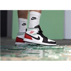 Nike Air Jordan 1