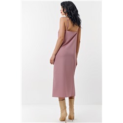 Платье-сорочка на тонких бретелях пыльно-розовое