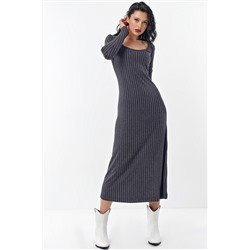 Платье трикотажное серое