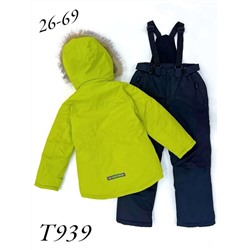 Костюм T939 светло-зеленый