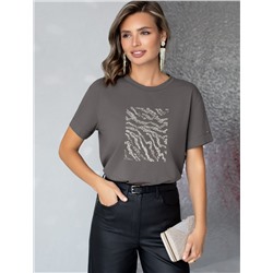 Нарядная футболка с принтом пайетками из премиального хлопка с эластаном