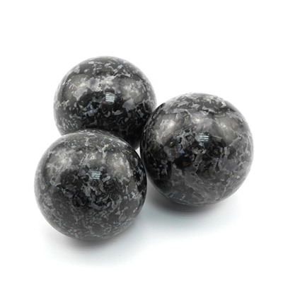 Шар из амфиболита, диаметр 54-57мм, 241-275гр.