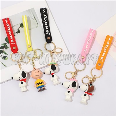 Брелок силиконовый с карабином SNOOPY Бигль Снупи в ассортименте br_snoo, br_snoo