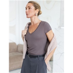 Футболка из плотного трикотажа с плетением риб 1*1