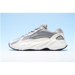 Кроссовки Adidas yeezy boost 700 v2